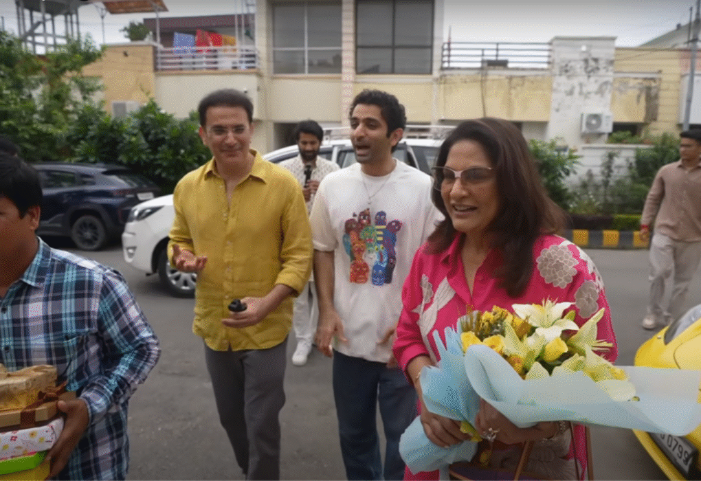 Archana Puran Singh with Sourav Joshi at his home