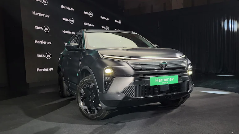 Tata Harrier EV Summon Mode demonstration in India